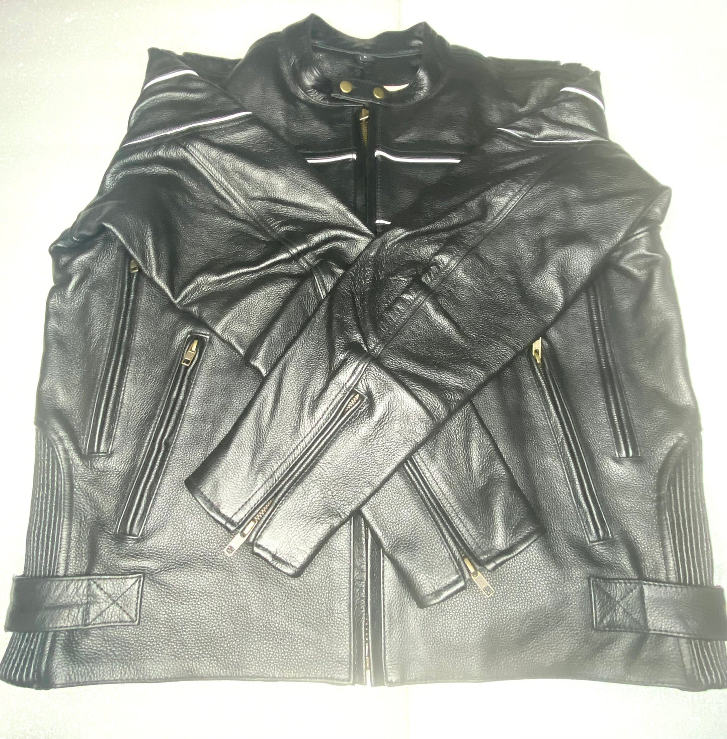 New Milwaukee Men's Black Leather Scooter Style Motorcycle Jacket, With Side Stretch & Reflective Piping, SH1785
