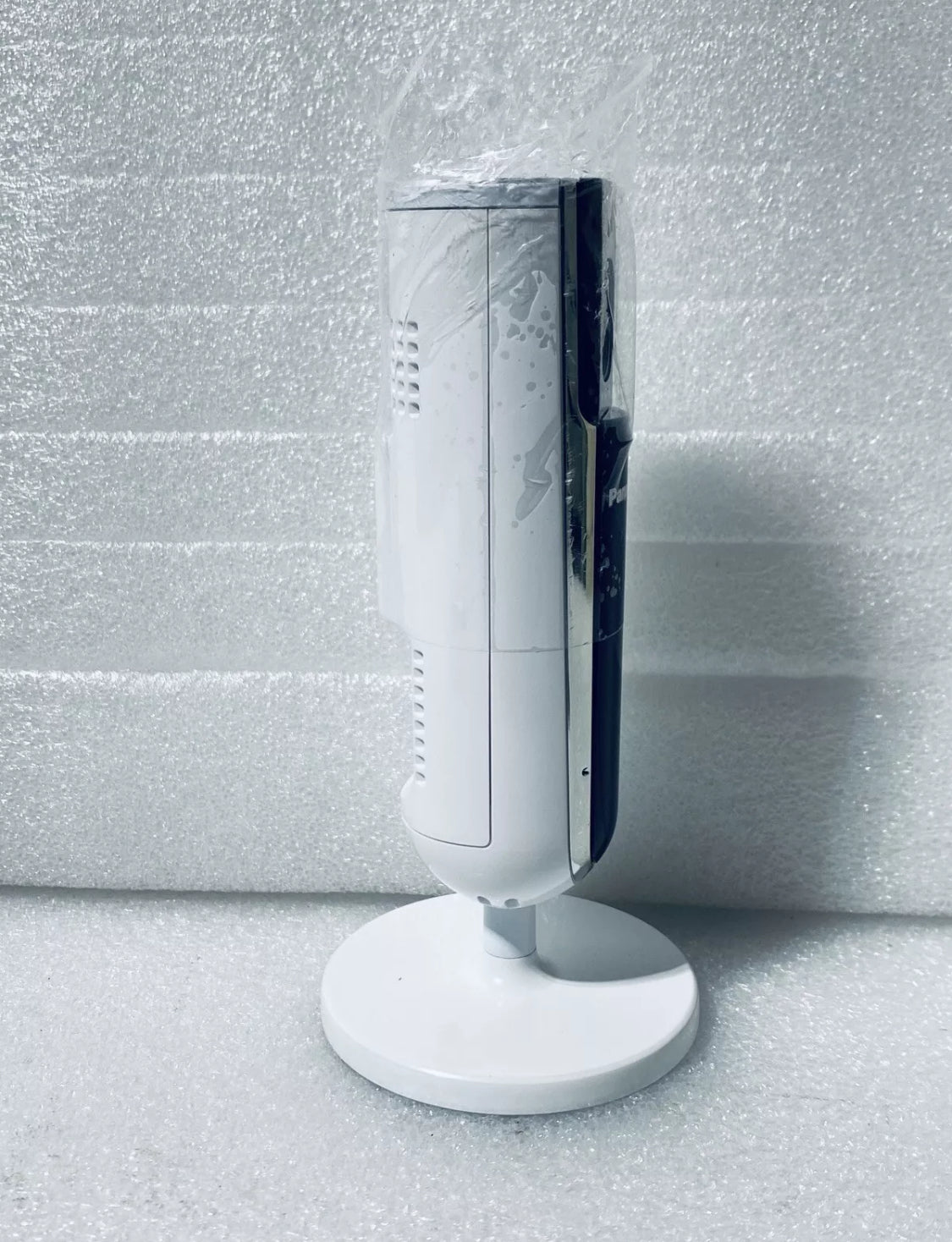 Panasonic Homehawk Indoor 1080p HD Home Monitoring Camera With 16GB Micro SD Card