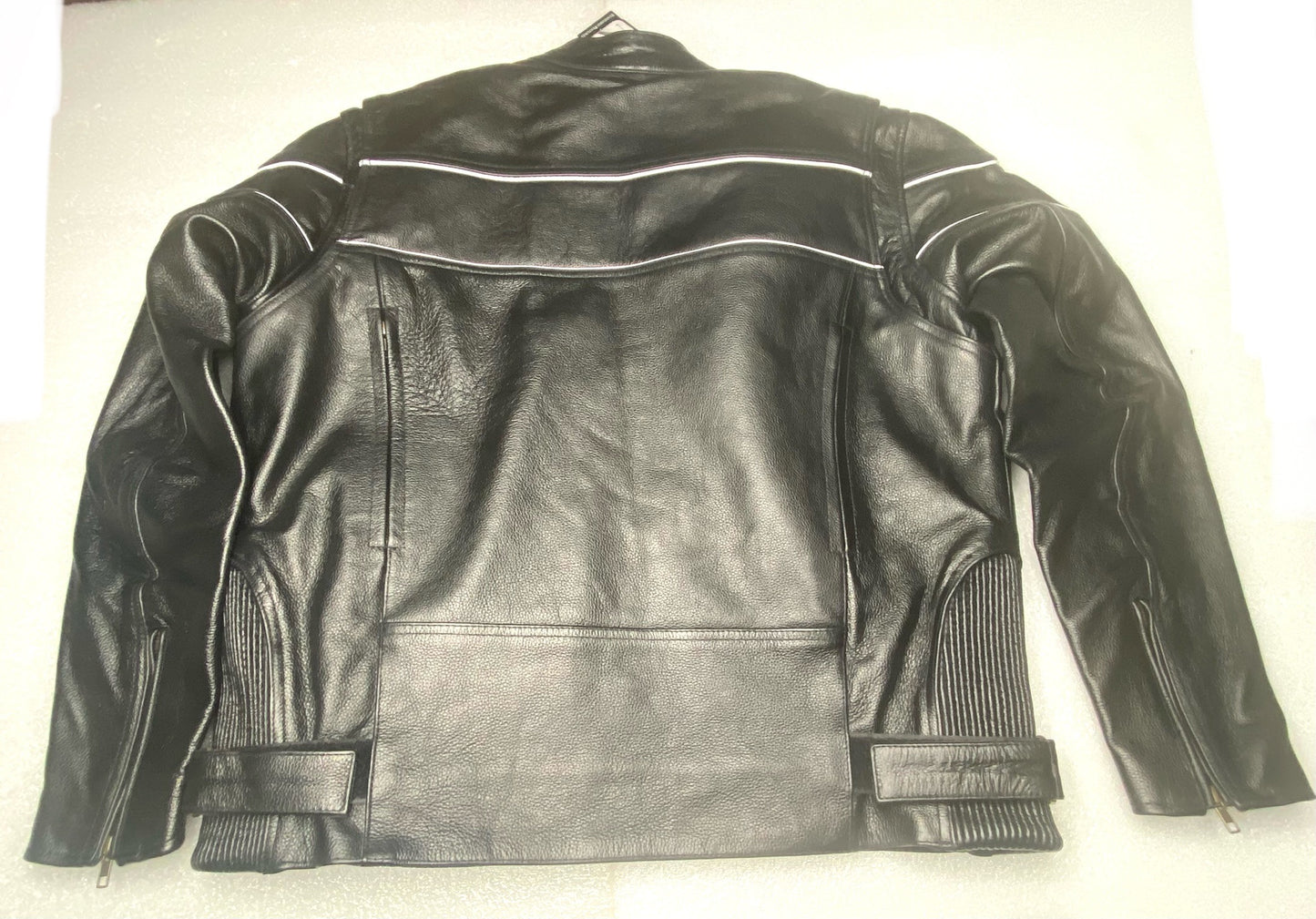New Milwaukee Men's Black Leather Scooter Style Motorcycle Jacket, With Side Stretch & Reflective Piping, SH1785