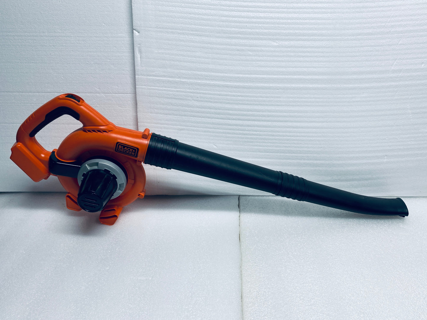 Lot Of 4 BLACK+DECKER 20V Cordless Drill/Driver, Leaf Blower, String Trimmer/Edger & Power Connect 2.0Ah Lithium Ion Battery