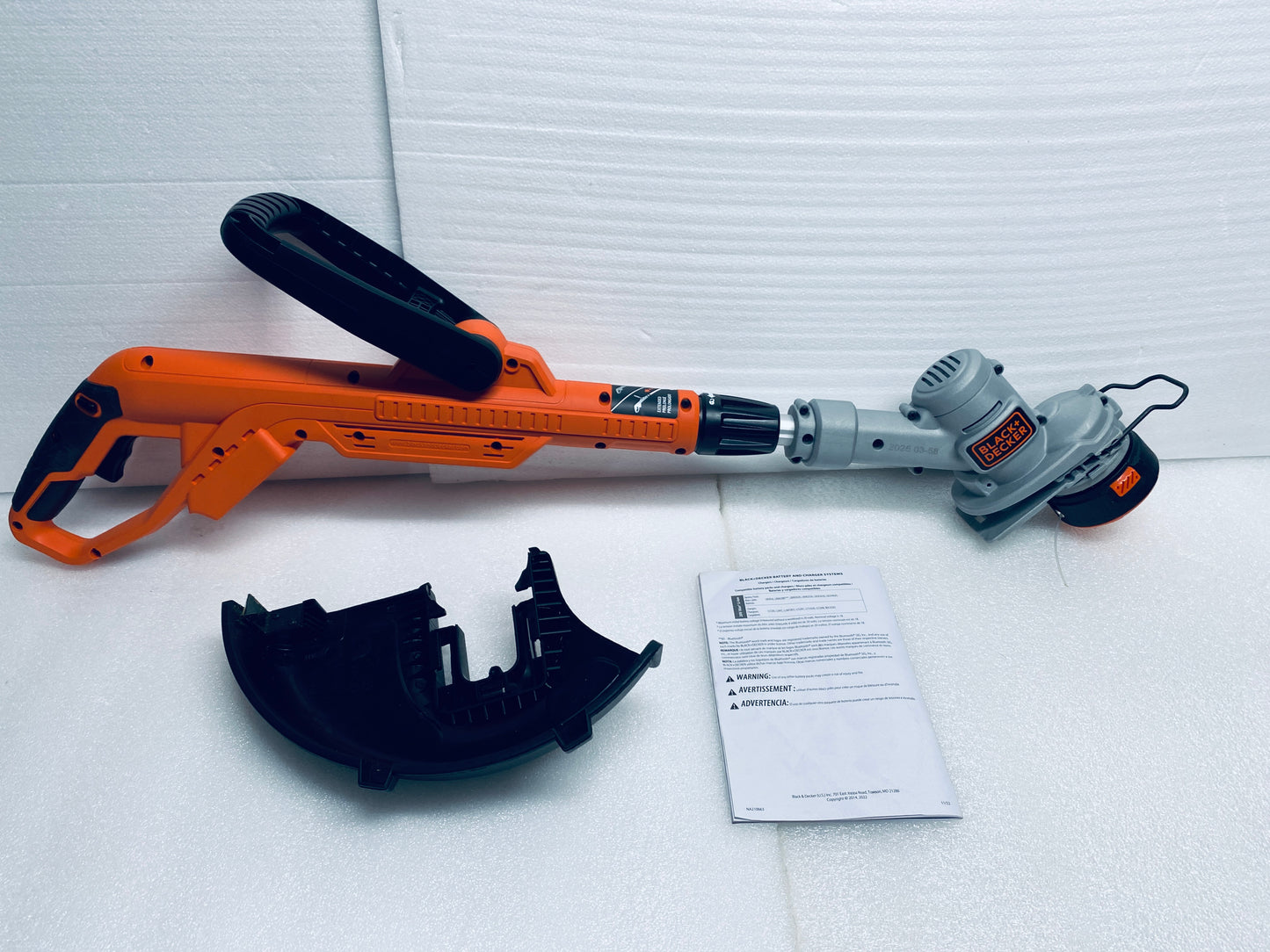 Lot Of 4 BLACK+DECKER 20V Cordless Drill/Driver, Leaf Blower, String Trimmer/Edger & Power Connect 2.0Ah Lithium Ion Battery