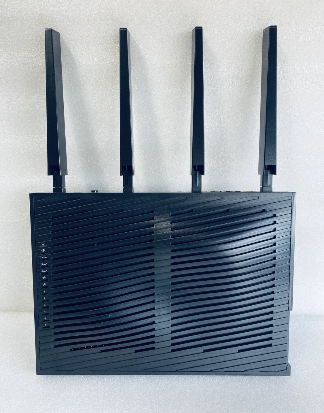 netgear Nighthawk X8 AC5300 Tri-Band Quad Stream Wifi Router, R8500