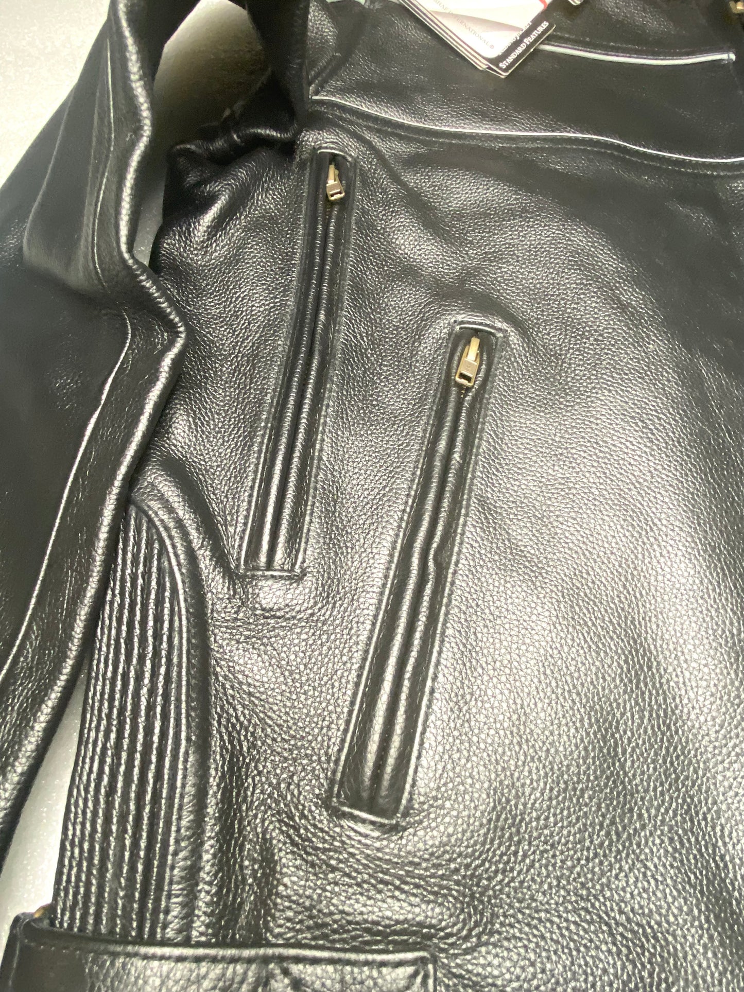 New Milwaukee Men's Black Leather Scooter Style Motorcycle Jacket, With Side Stretch & Reflective Piping, SH1785