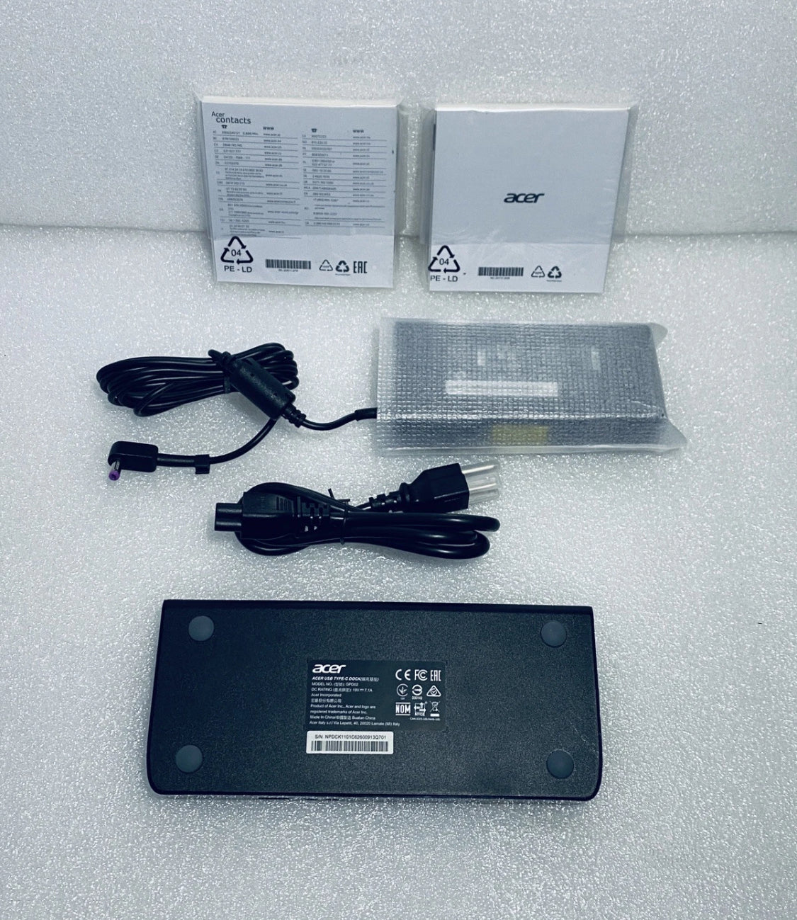 acer USB Type-C Black Docking Station With AC Adapter, GPD02