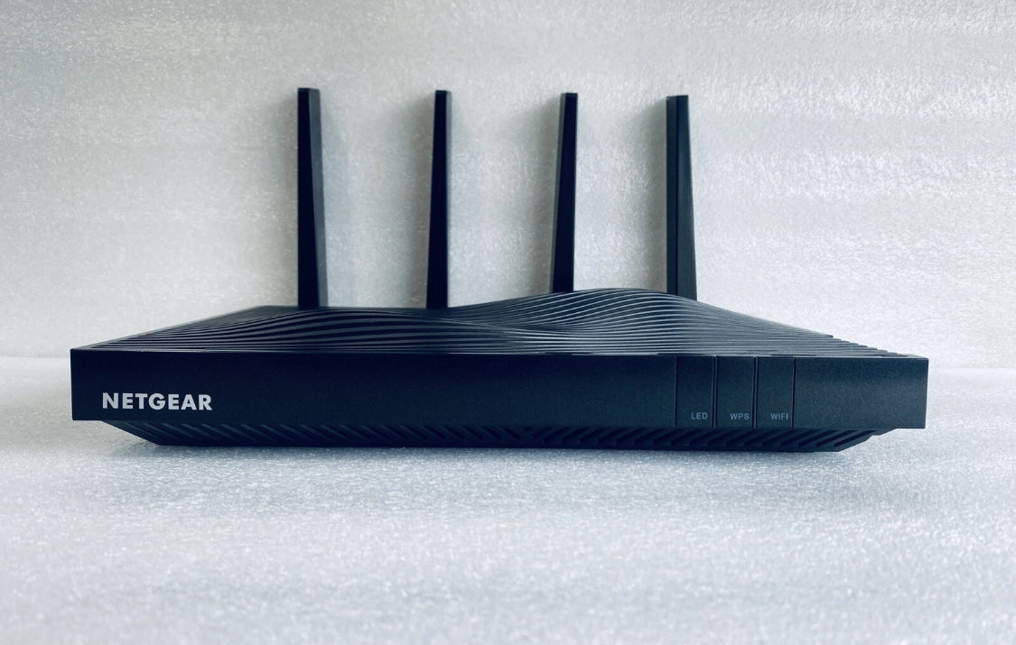 netgear Nighthawk X8 AC5300 Tri-Band Quad Stream Wifi Router, R8500