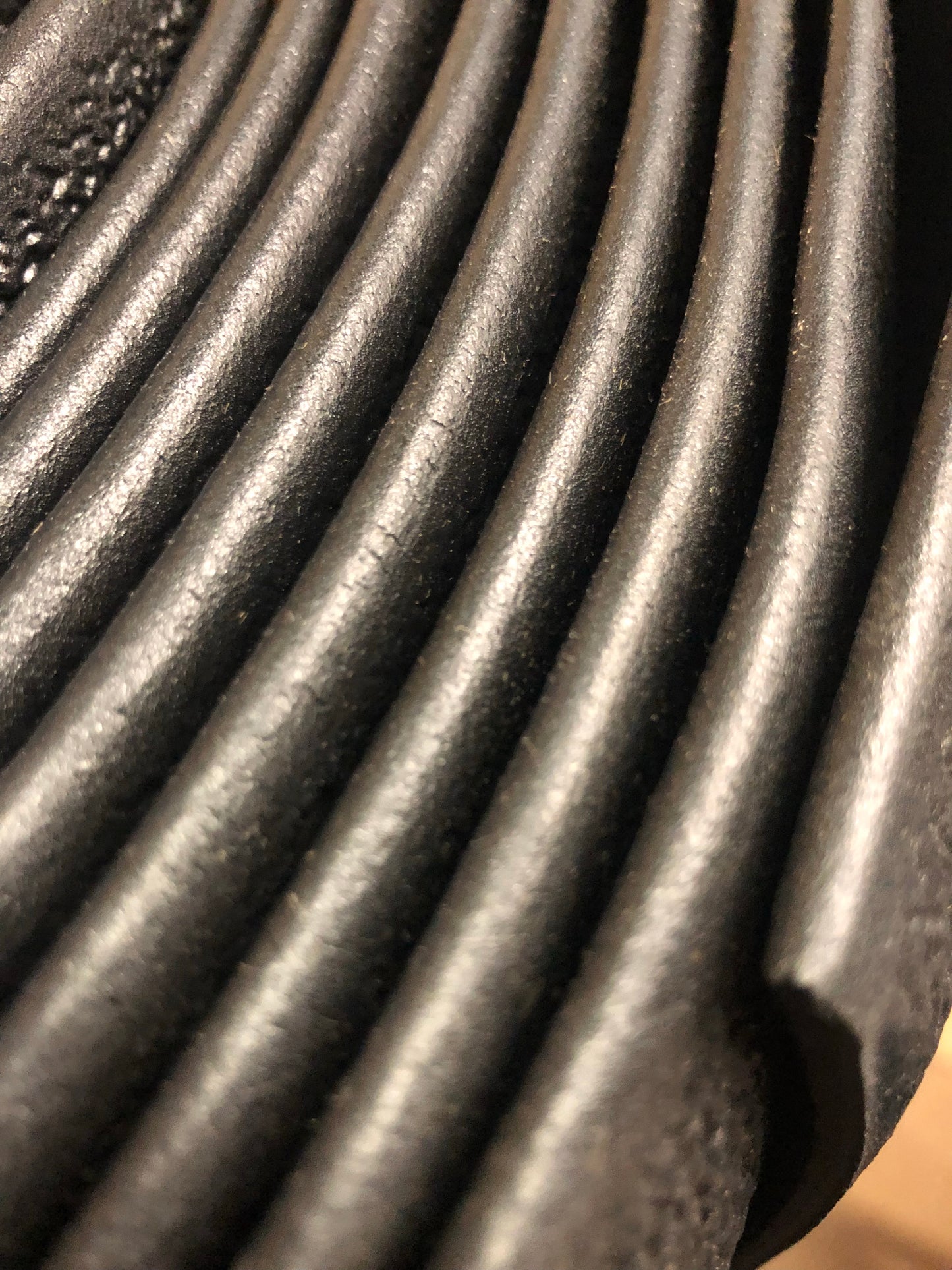 new other pebble step sof-tred premium anti-fatigue mat, 3' x 60', black, mat268bk