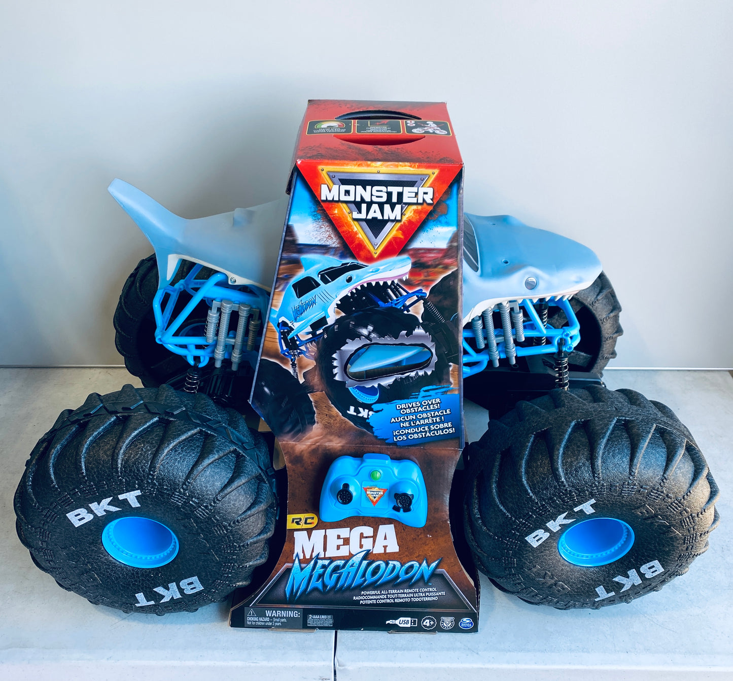 New Monster Jam Official Mega Megalodon RC All-Terrain Remote Control Monster Truck For Ages 4-14