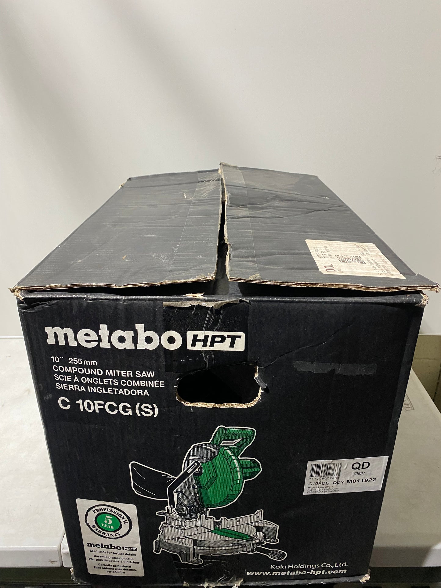 Metabo HPT 10-in 15-Amp Single Bevel Compound Corded Miter Saw - C 10FCG(S)