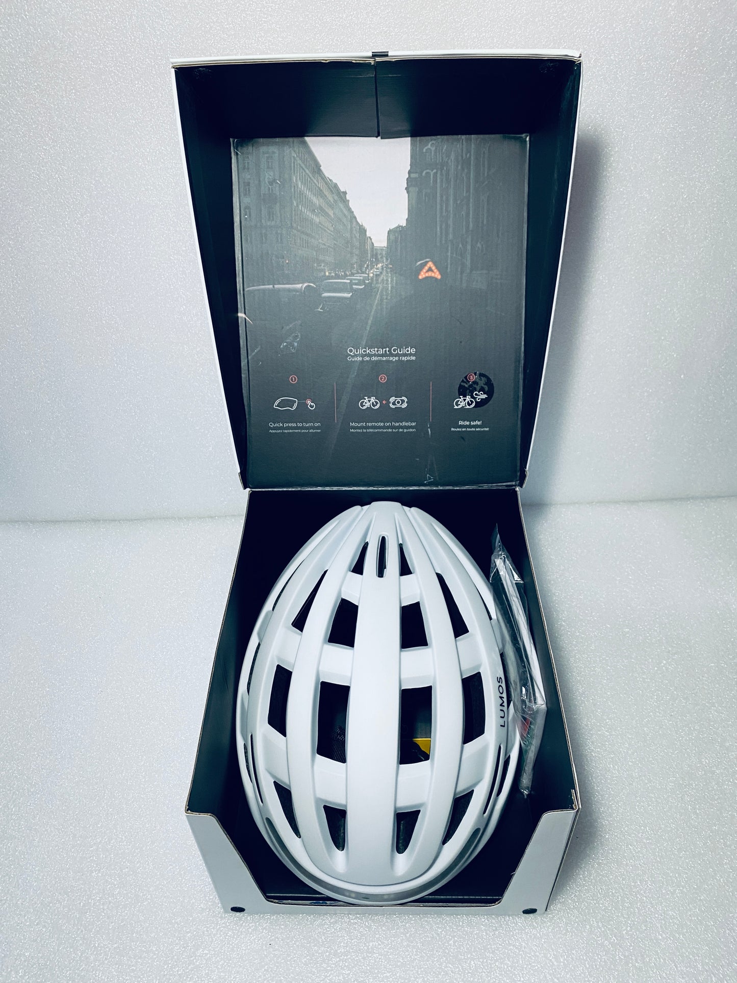 New Other Lumos Kickstart II Size Large Bluetooth Pearl White Smart Helmet With Remote, L1101L