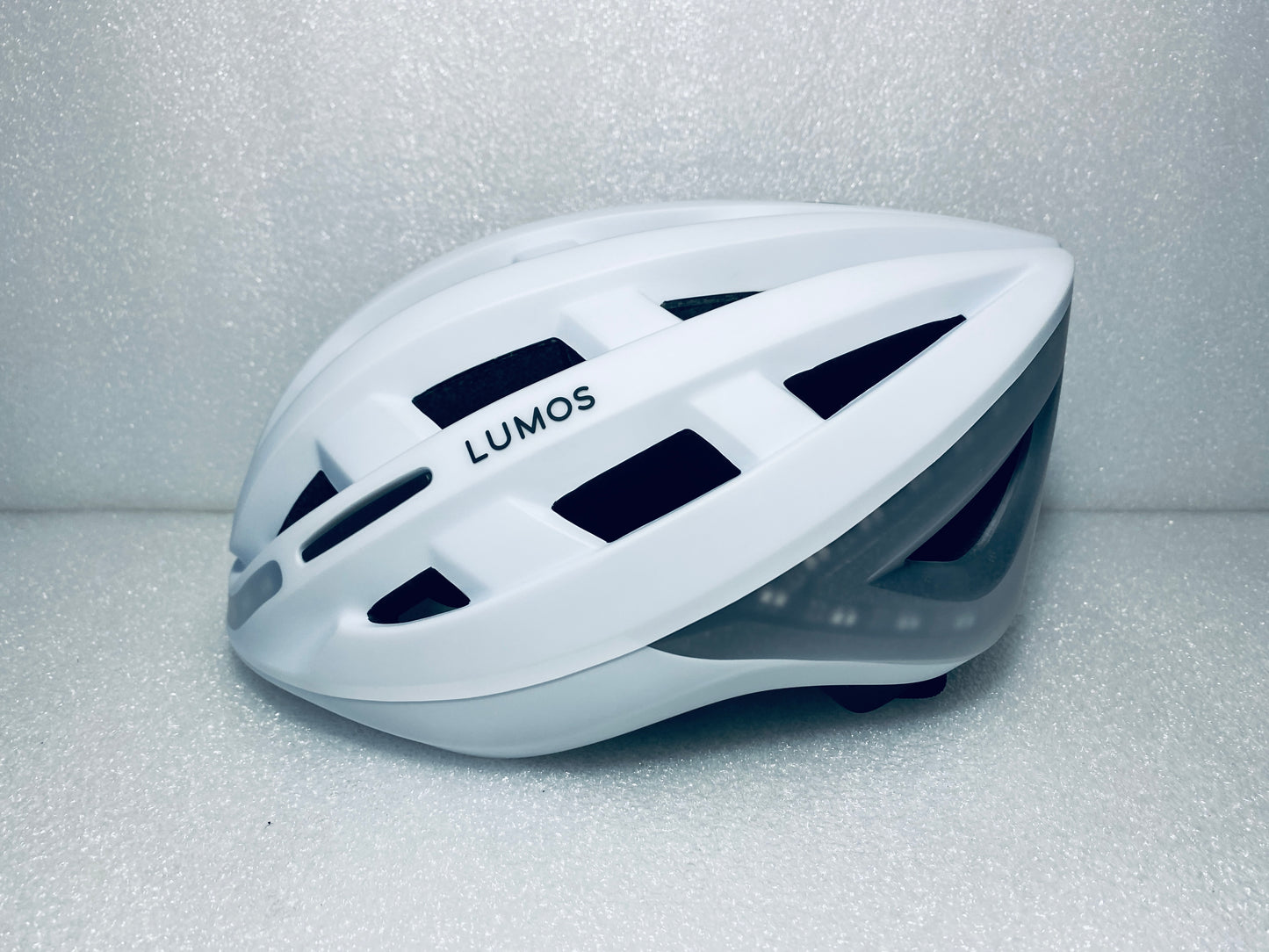 New Other Lumos Kickstart II Size Large Bluetooth Pearl White Smart Helmet With Remote, L1101L