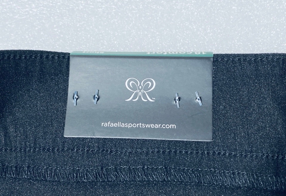 new With Tags Rafaella Women's Black Stretch Pull On Short, Size 18 Comfort