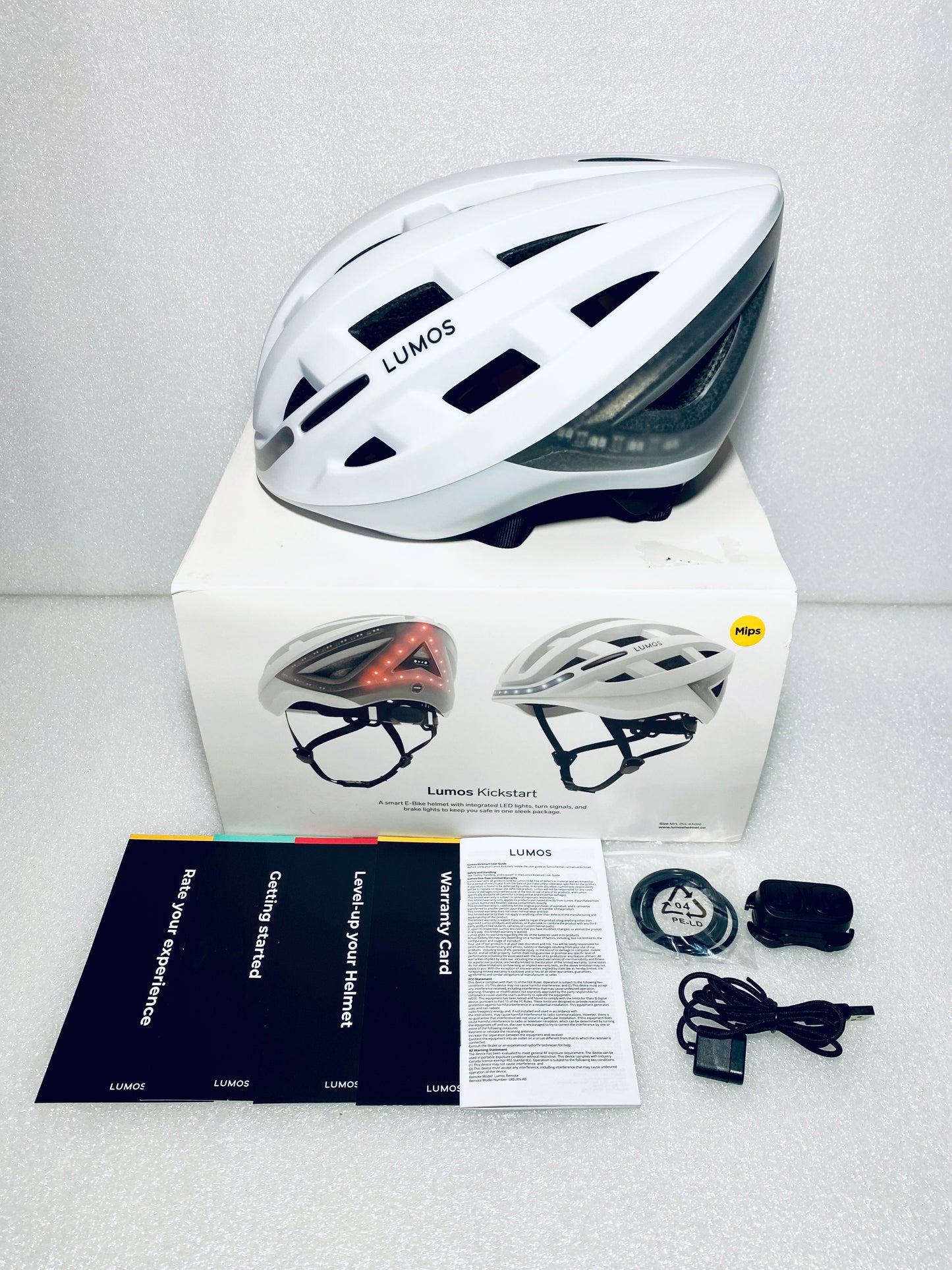 New Other Lumos Kickstart II Size M/L Bluetooth Jet White Smart Helmet With Mips & Remote, L1101M