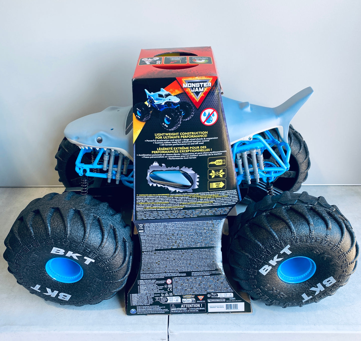 New Monster Jam Official Mega Megalodon RC All-Terrain Remote Control Monster Truck For Ages 4-14