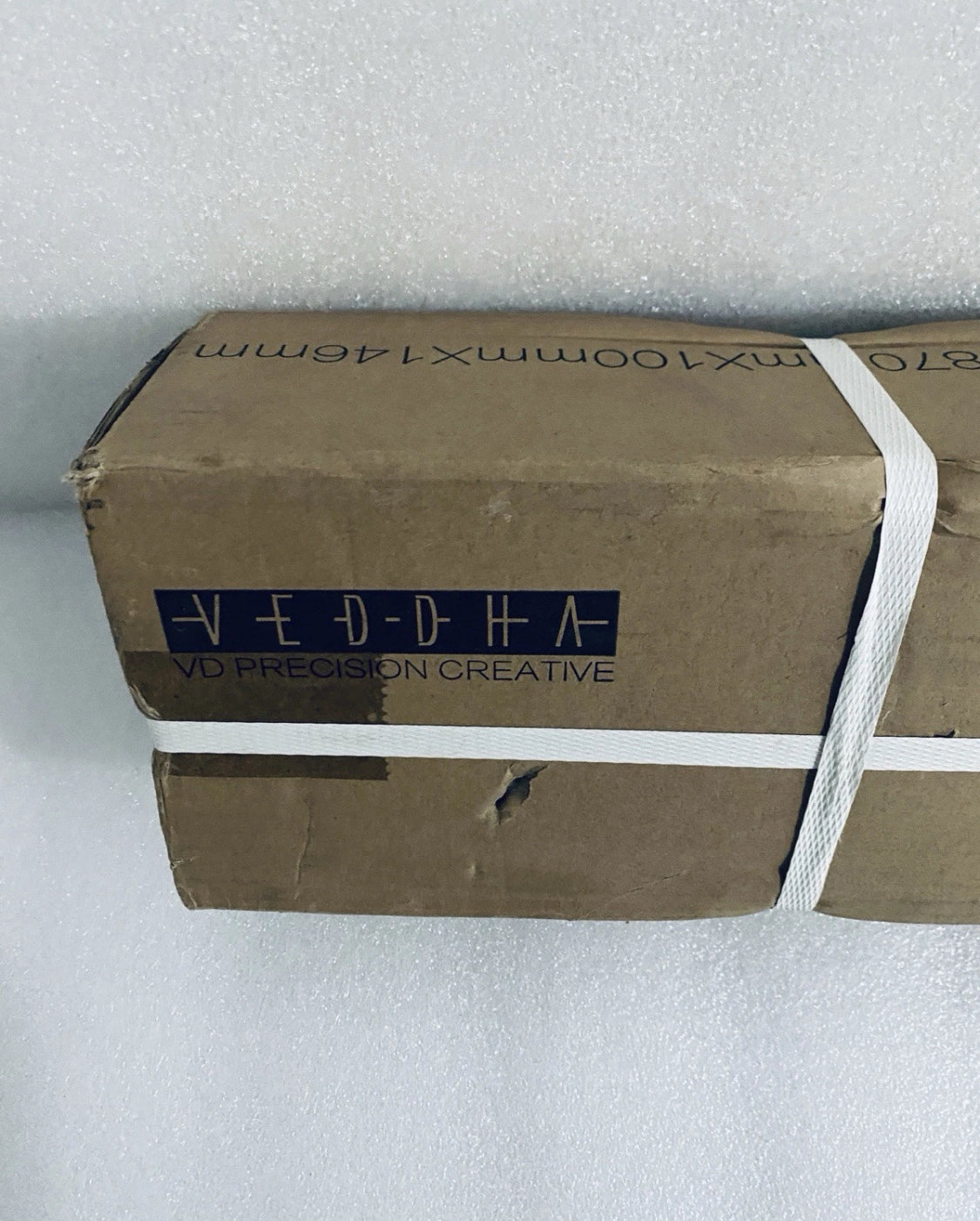 new Veddha 8-Bay Minercase V-Series 870mm x 100mm x 146mm