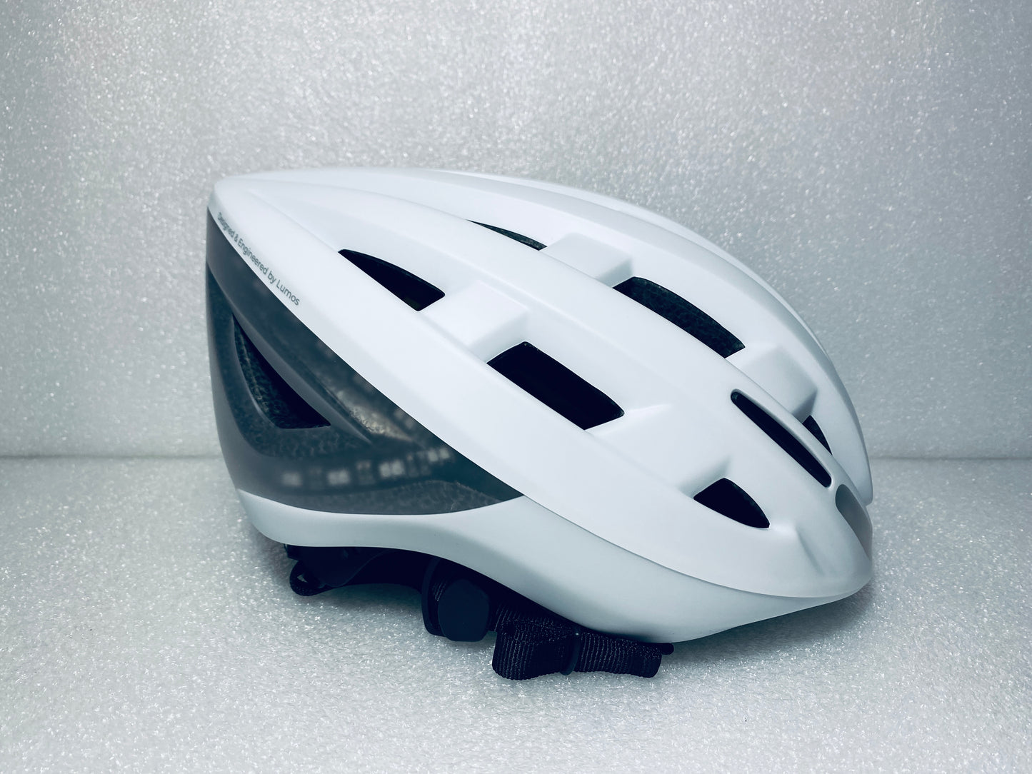 New Other Lumos Kickstart II Size M/L Bluetooth Jet White Smart Helmet With Mips & Remote, L1101M