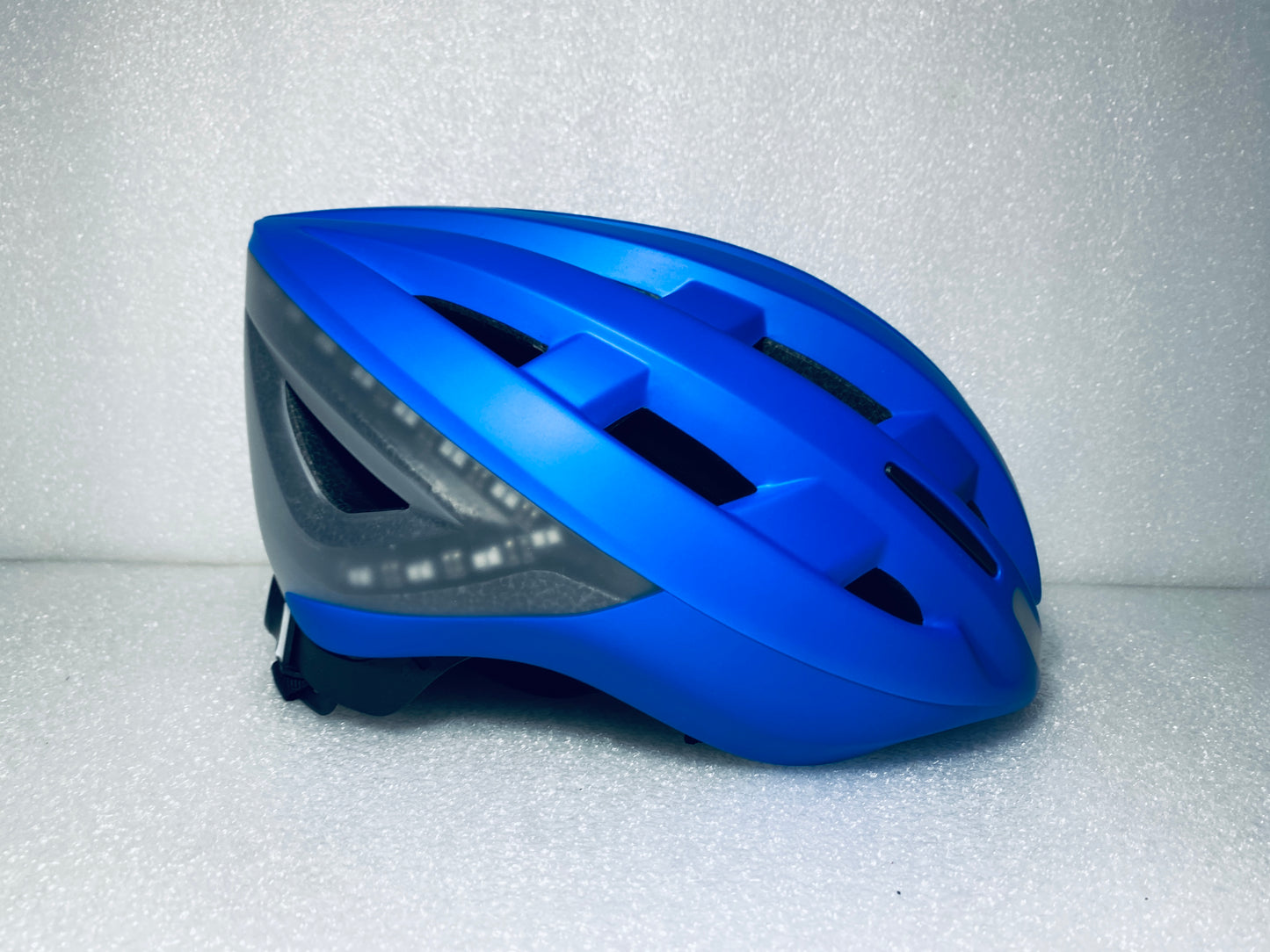 New Other Lumos Kickstart Size M/L Bluetooth Cobalt Blue Smart Helmet With Remote, LHEKSBL15-A1