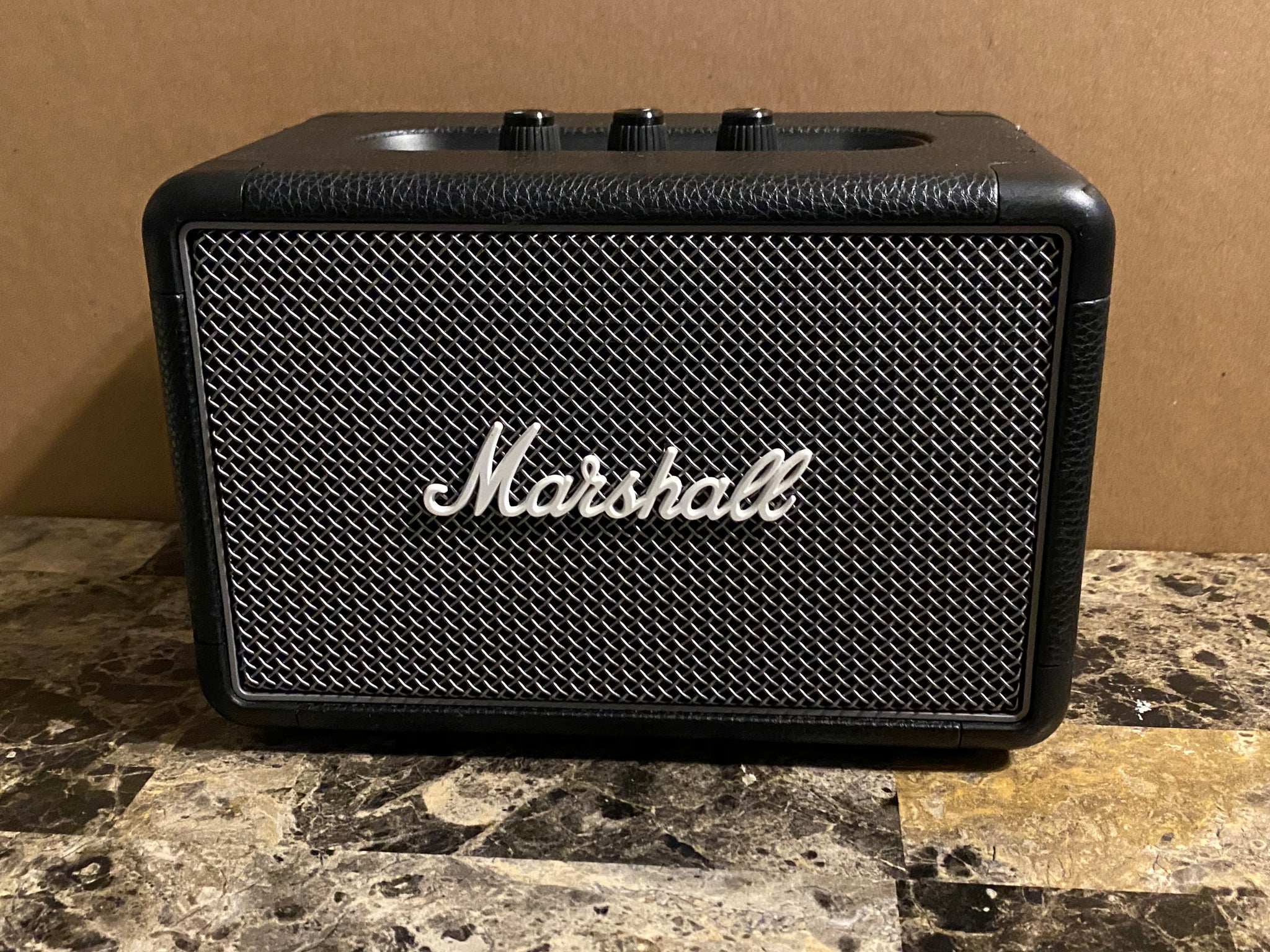Marshall Kilburn II Bluetooth Speaker Red Discount Down Warehouse With Red Black & Strap - – Offer