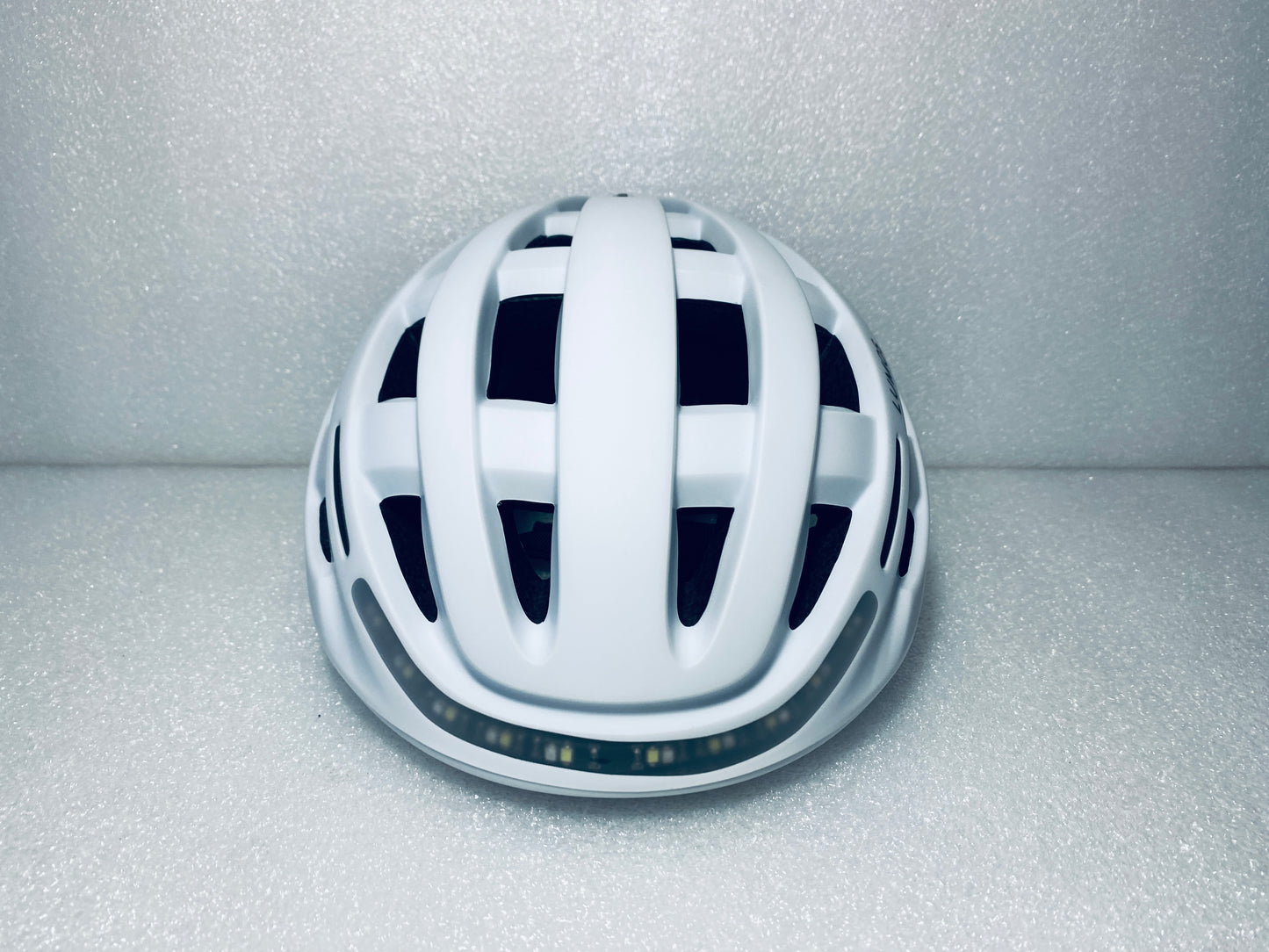 New Other Lumos Kickstart II Size Large Bluetooth Pearl White Smart Helmet With Remote, L1101L