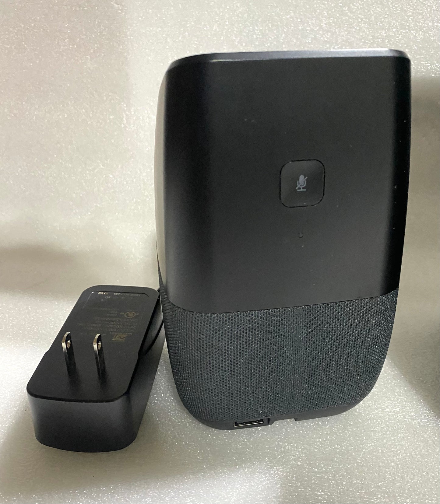 Lot Of 3 - Insignia Voice, Voice-Activated Speakers with Google Assistant Built-In, NS-CSPGASP & NS-CSPGASP2