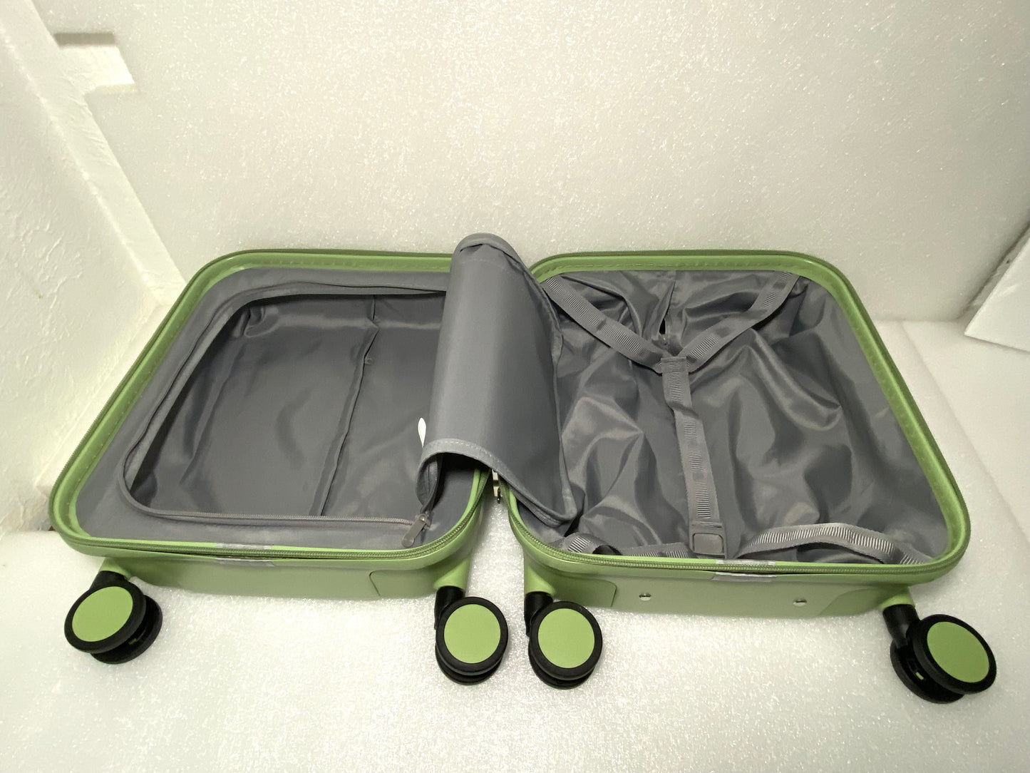 new Other Mixi 14” Hardshell Carry On Lightweight Avocado Green Rolling Suitcase, M9236