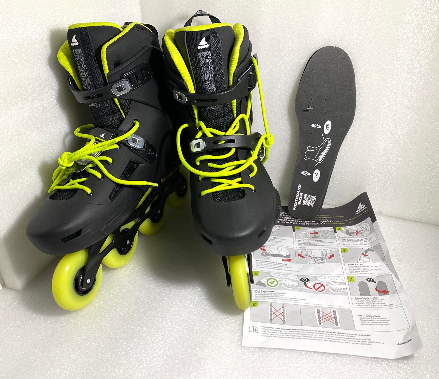 New Other Urban Inline Men's Size 11/11.5, Rollerblade Lightning Skate, Black & Lime