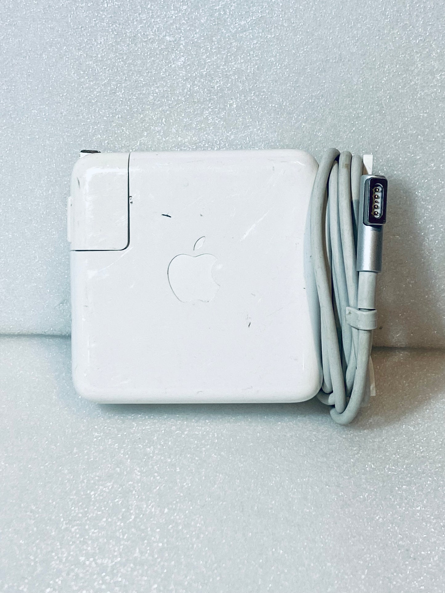 APPLE MACBOOK PRO 60W MAGSAFE POWER ADAPTER A1344 GRADE B