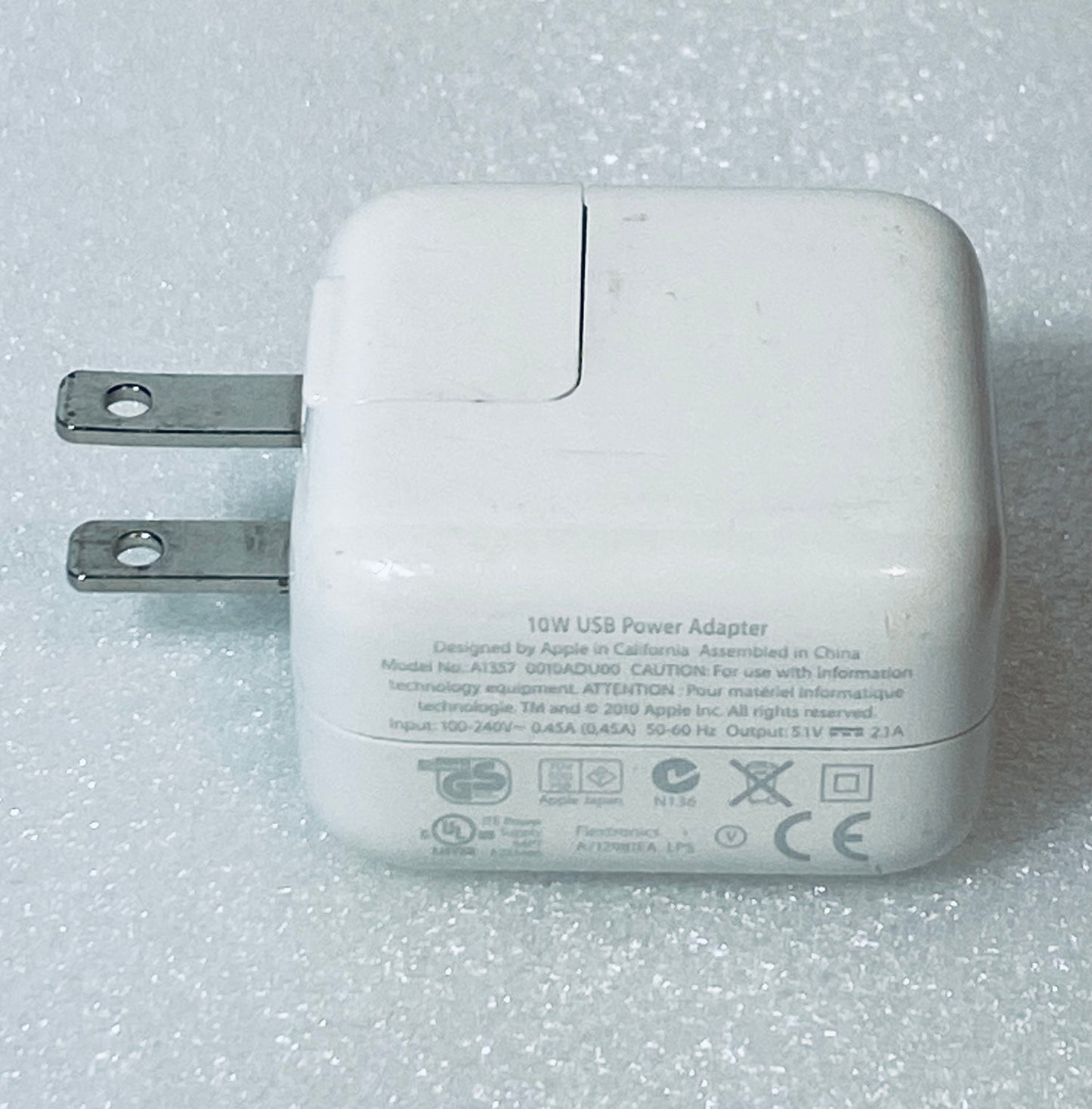 APPLE 10W USB A1357 POWER ADAPTER WALL CHARGER UNGRADED