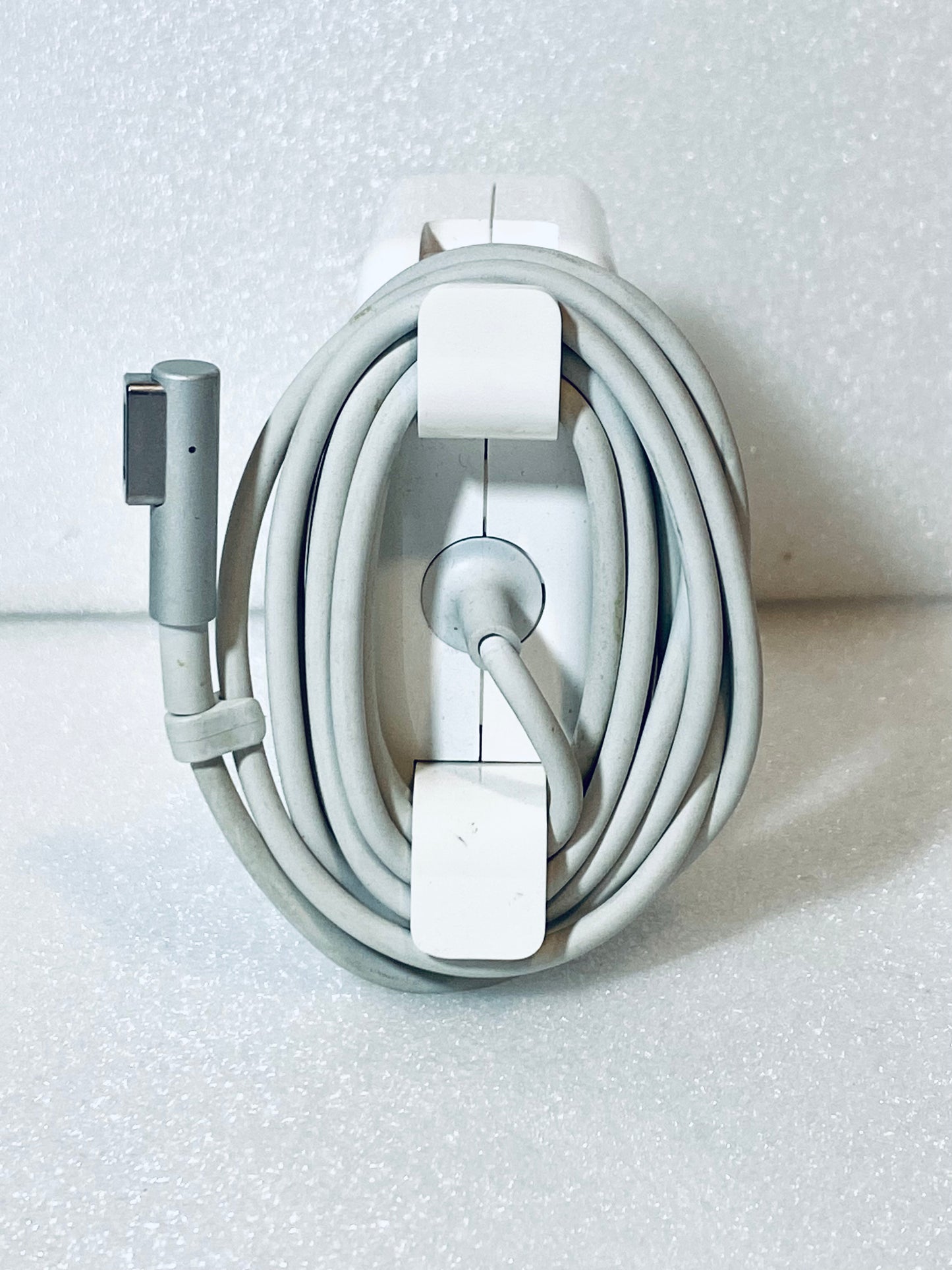 APPLE MACBOOK PRO 60W MAGSAFE POWER ADAPTER A1344 GRADE B