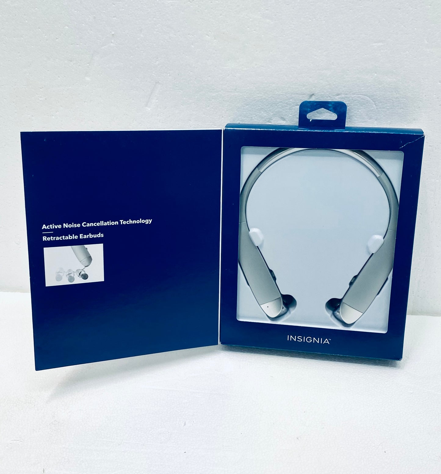 new Other Insignia NS-CAHBTEBNC-S Behind-the-Neck Bluetooth Noise-Cancelling Headphones with Bulit-in Microphone, Silver Grade A